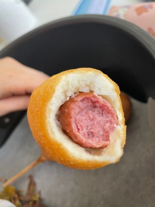 오마뎅 한우핫도그 — 5점을 준 리뷰어가 2021년 5월 올린 사용 사진