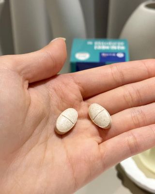 짱스마일 락토페린 프리미엄 정 1000ml x 60정 — 5점을 준 리뷰어가 2023년 1월 올린 사용 사진