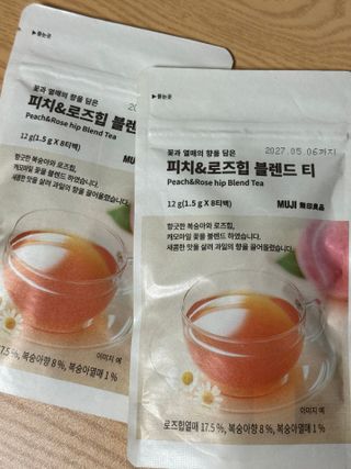 프리 [무인양품] 꽃과 열매의 향을 담은 피치&로즈힙 블렌드 티 — 5점을 준 리뷰어가 2025년 8월 올린 사용 사진