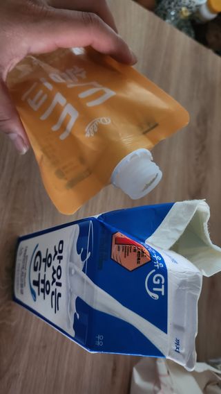 [덜다] 든든 식물성 단백질 쉐이크 40g X 7입 (곡물/딸기) — 5점을 준 리뷰어가 2023년 8월 올린 사용 사진