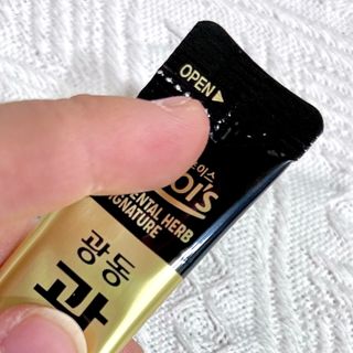 [광동제약] 광동 광옥고 홍삼 본 30포+쇼핑백 증정 — 5점을 준 리뷰어가 2021년 11월 올린 사용 사진