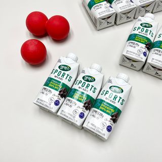 셀렉스스포츠 셀렉스 스포츠 드링크 초콜릿 _ 330ml x 12팩 — 4.5점을 준 리뷰어가 2021년 12월 올린 사용 사진