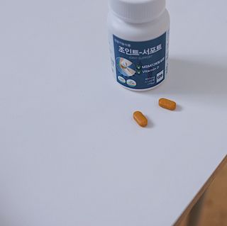 에이치알팜 조인트-서포트 보스웰리아 MSM 650mg x 120정 — 4.5점을 준 리뷰어가 2021년 5월 올린 사용 사진