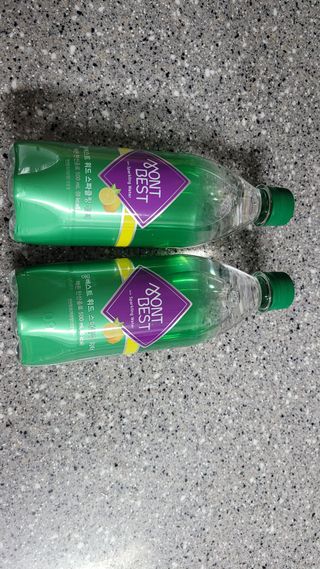 몽베스트 Montbest with Sparkling water Lemon OR Lime 20병(랜덤) — 5점을 준 리뷰어가 2021년 10월 올린 사용 사진