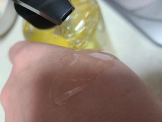디어미어 맥주효모 샴푸 500ml — 5점을 준 리뷰어가 2022년 8월 올린 사용 사진