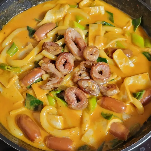 [앤더미트]더 불맛 직화 막창 매콤 떡볶이 1팩 (640g) 리뷰 사진
