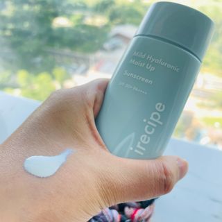 아이레시피 마일드 히알루로닉 모이스트 업 선스크린 SPF50+ PA++++ — 5점을 준 리뷰어가 2023년 6월 올린 사용 사진