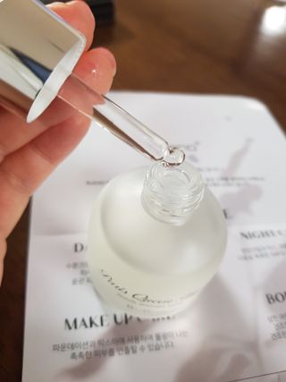 브에노 파리퀸 윌 페이스 오일 — 4.5점을 준 리뷰어가 2021년 6월 올린 사용 사진