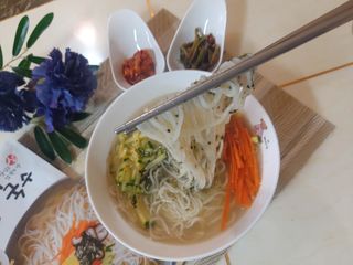 [한면원] 잔치국수 2인분 — 4점을 준 리뷰어가 2022년 7월 올린 사용 사진