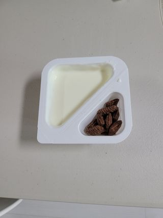 매일바이오 토핑요거트 — 5점을 준 리뷰어가 2021년 5월 올린 사용 사진