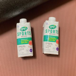 셀렉스스포츠 셀렉스 스포츠 웨이 프로틴 복숭아_ 330ml x 12팩 — 2.5점을 준 리뷰어가 2021년 7월 올린 사용 사진