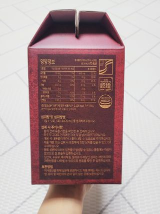서울약사신협_프리미엄 6년근 홍삼진액_70mlx30포 — 5점을 준 리뷰어가 2021년 2월 올린 사용 사진