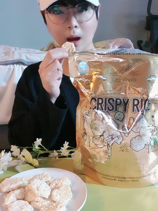 미즈꼬레아 치즈맛 누룽지크리스피 — 5점을 준 리뷰어가 2022년 2월 올린 사용 사진