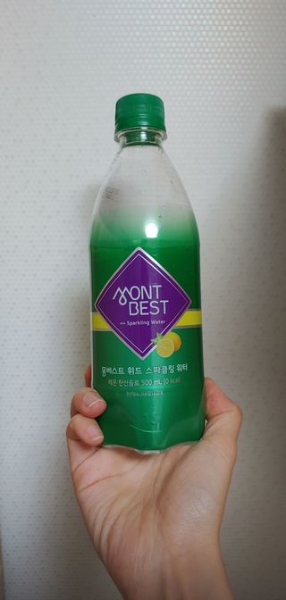몽베스트 Montbest with Sparkling water Lemon OR Lime 20병(랜덤) — 5점을 준 리뷰어가 2021년 10월 올린 사용 사진