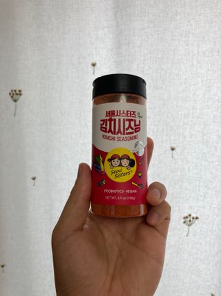 [서울시스터즈] 김치시즈닝 국내 최초 뿌려먹는 김치파우더 100g 1개+ 신제품 김치스낵 90g 2개 — 5점을 준 리뷰어가 2021년 8월 올린 사용 사진