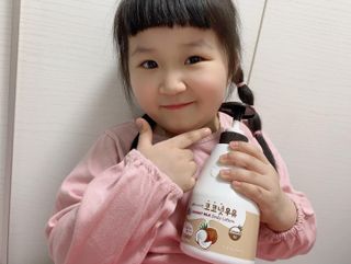 [과일나라] 피부가 마시는 코코넛우유 바디클렌저&바디로션 — 5점을 준 리뷰어가 2022년 3월 올린 사용 사진