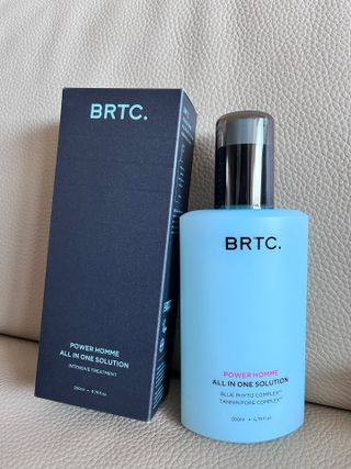 비알티씨 BRTC 파워 옴므 올인원 솔루션 200ml — 5점을 준 리뷰어가 2022년 12월 올린 사용 사진