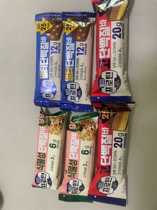 이지프로틴바 3종x각 2ea (고단백질바, 멀티단백질바, 식물성단백질바) — 5점을 준 리뷰어가 2024년 2월 올린 사용 사진