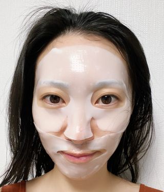 [올리브영] 웰더마 프리미엄 사파이어 콜라겐 임팩트 피팅 마스크 4매 — 5점을 준 리뷰어가 2025년 7월 올린 사용 사진