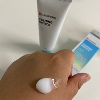 리더스코스메틱 리더스 카밍 바이오틱스 크림 마스크 — 5점을 준 리뷰어가 2021년 7월 올린 사용 사진
