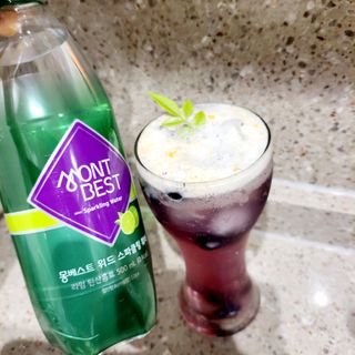 몽베스트 Montbest with Sparkling water Lime20병 — 5점을 준 리뷰어가 2023년 3월 올린 사용 사진