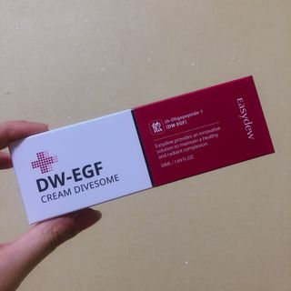 이지듀 DW-EGF 크림 다이브좀_콜라겐이 쏙쏙, 탄력피부로 다이빙 — 5점을 준 리뷰어가 2021년 2월 올린 사용 사진