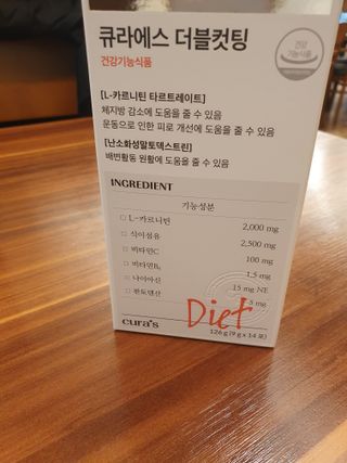 [큐라에스] 최신 다이어트 원료! 6중 기능성 더블컷팅 126g(2주일 분) — 5점을 준 리뷰어가 2023년 12월 올린 사용 사진