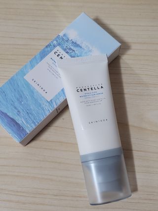 [스킨1004] 마다가스카르 센텔라 히알루-시카 워터핏 선세럼 50ml — 5점을 준 리뷰어가 2024년 5월 올린 사용 사진