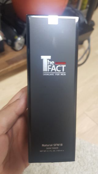 The Fact [5 IN 1] 더 팩트 내추럴 에스에프엔 에이틴 스킨토너 — 5점을 준 리뷰어가 2021년 2월 올린 사용 사진
