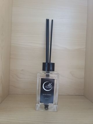프리미엄 센트문 퍼퓸 디퓨저 100ml — 5점을 준 리뷰어가 2022년 12월 올린 사용 사진