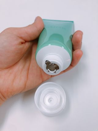 김정문알로에 큐어 큐어 맥시 알로에베라 겔 크림 — 5점을 준 리뷰어가 2021년 3월 올린 사용 사진