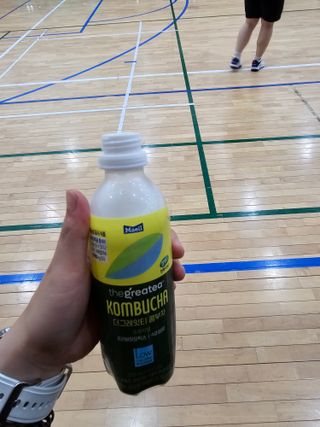 더그레잇티 콤부차 [매일유업] 더그레잇티 44kcal 콤부차 300ml *12개입 (오리지널 6개+베리리치 6개) — 5점을 준 리뷰어가 2023년 7월 올린 사용 사진