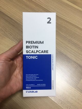 클라우드랩 프리미엄 비오틴 스칼프 케어 토닉 — 5점을 준 리뷰어가 2021년 5월 올린 사용 사진