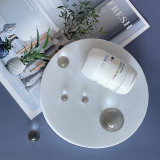 씽크바이오 히알루론 에센스 에어볼 28ea/ 부스팅 세럼 250ml 2종 세트 — 5점을 준 리뷰어가 2022년 8월 올린 사용 사진