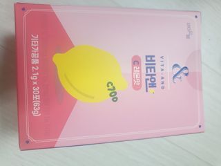비타앤C 레몬맛, 망고맛 — 5점을 준 리뷰어가 2021년 5월 올린 사용 사진