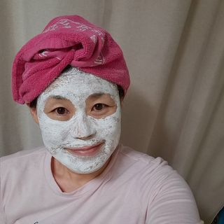 리더스코스메틱 리더스 밀크 스폰지 마스크 — 5점을 준 리뷰어가 2021년 10월 올린 사용 사진