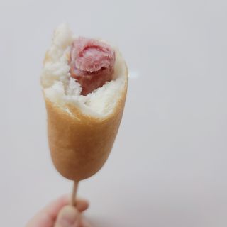 오마뎅 한우핫도그 — 5점을 준 리뷰어가 2021년 5월 올린 사용 사진