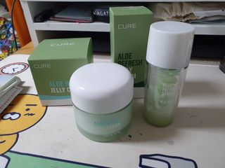 김정문알로에 큐어 큐어 알로에 리프레쉬 젤리 세럼, 큐어 알로에 하이드로 젤리 크림 — 5점을 준 리뷰어가 2021년 4월 올린 사용 사진