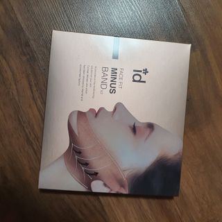 아이디플라코스메틱 아이디 페이스핏 마이너스 밴드 v2 — 5점을 준 리뷰어가 2020년 12월 올린 사용 사진