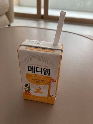 메디웰 페디아드링크 미니 바나나맛 — 5점을 준 리뷰어가 2022년 8월 올린 사용 사진