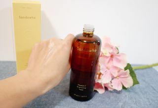 스킨큐어 산다화 비타민c 화이트닝 토너 150ml — 5점을 준 리뷰어가 2021년 12월 올린 사용 사진