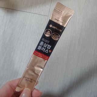 서울약사신협_투데이홍삼정플러스스틱_10g x 30포 — 4.5점을 준 리뷰어가 2021년 1월 올린 사용 사진