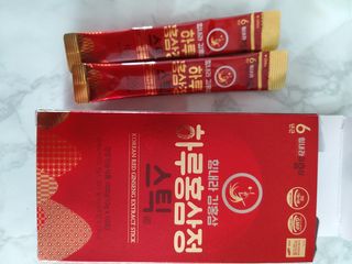 힘내라김홍삼 하루홍삼정스틱 10g x 10포 — 5점을 준 리뷰어가 2021년 5월 올린 사용 사진