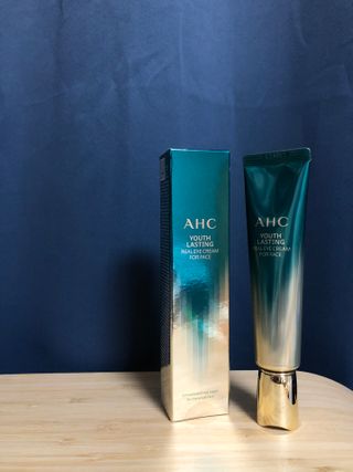 [NEW 탄력유턴 아이크림] AHC 유스 래스팅 리얼 아이크림 포 페이스 — 4점을 준 리뷰어가 2021년 1월 올린 사용 사진