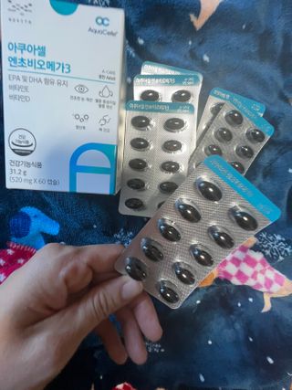 메디포스트 모비타 아쿠아셀 엔초비오메가3 60캡슐 — 5점을 준 리뷰어가 2022년 12월 올린 사용 사진