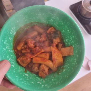 한성기업 무볼레 닭떡볶이+해물떡볶이 2종 세트 — 5점을 준 리뷰어가 2021년 10월 올린 사용 사진