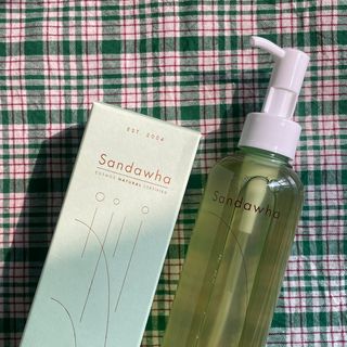 스킨큐어 산다화 순한 클렌징 동백 오일 200ml — 5점을 준 리뷰어가 2023년 4월 올린 사용 사진