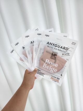 [애니가드] 셋업 메베마스크라이트  (대형 4컬러 + 중형 4컬러) — 5점을 준 리뷰어가 2022년 7월 올린 사용 사진