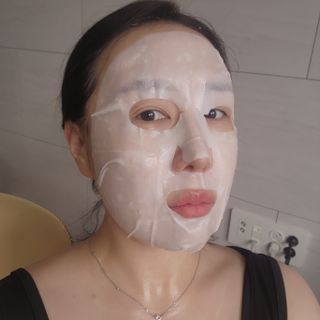 바노바기 코스메틱 바노바기 인젝션 마스크 (10매입) — 5점을 준 리뷰어가 2023년 6월 올린 사용 사진