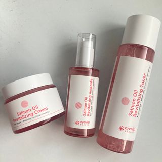 아이앤립 / EYENLIP 아이앤립 연어오일 리바이탈라이징 토너+앰플+크림 3종 세트 — 5점을 준 리뷰어가 2021년 7월 올린 사용 사진